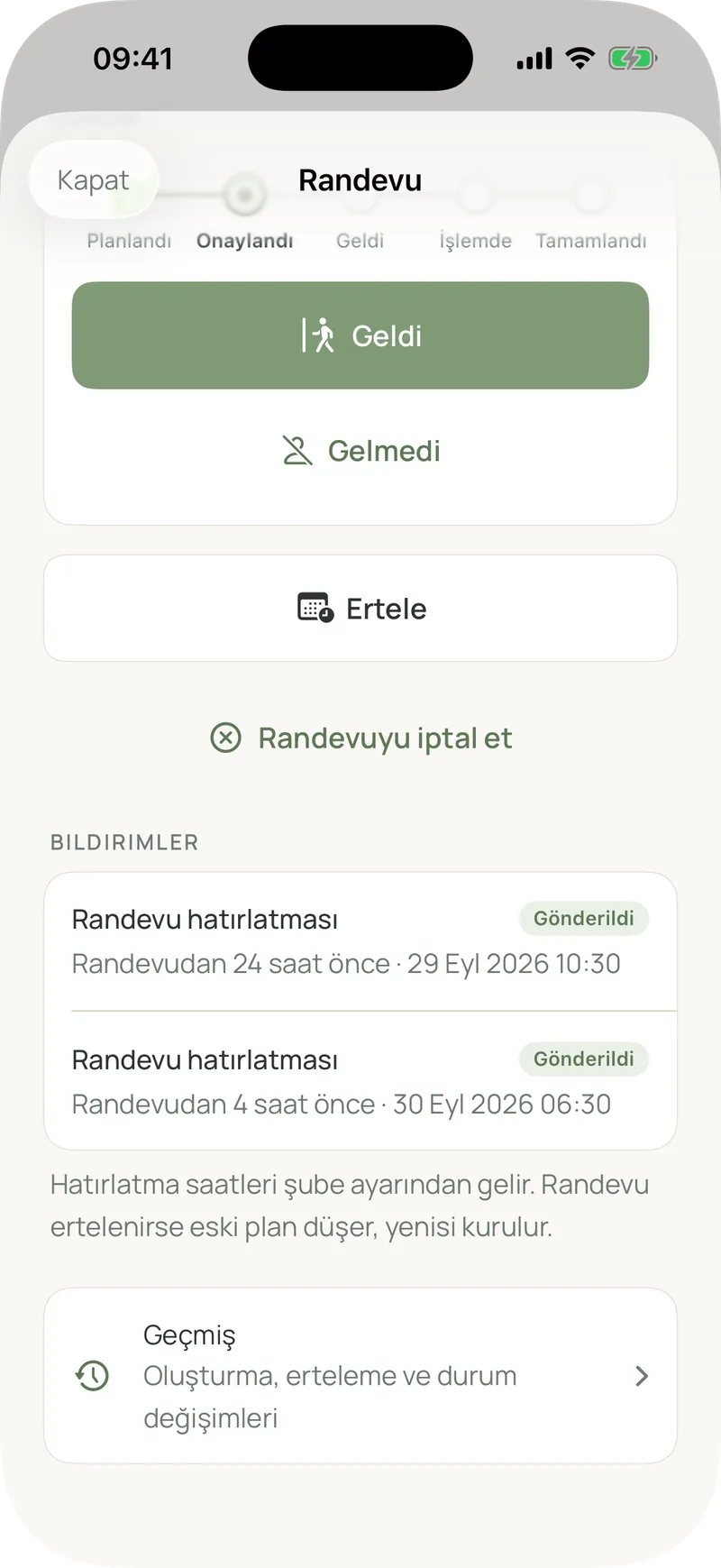 Randevu detayında gönderilen WhatsApp hatırlatmaları ve randevu geçmişi